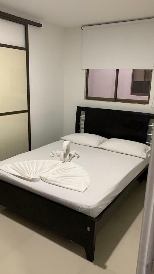 Hotel El Imperio 이바게 외부 사진